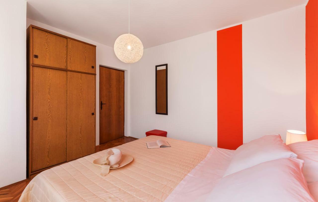 Two Bedroom Apartment, Nice Neighborhood, Free Parking, Wifi PUY Exterior foto